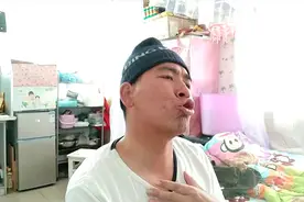 男生版《嘴巴嘟嘟》又火了！这个男人嘴巴嘟起来有点丑