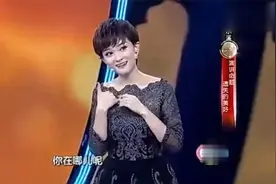我是演说家：笑着演讲感动全场，谁料她最后一句话，泪绷不住！视频封面