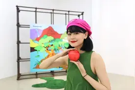 85后美女自创中老年表情包，大受欢迎，网友：这是艺术品！