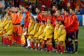 世界杯决赛-2010年：西班牙1-0荷兰；举办地：南非-上半场视频封面