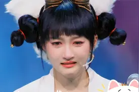 千万别让关晓彤配音：为小白深情配音声泪俱下，沈腾都不吝啬表扬