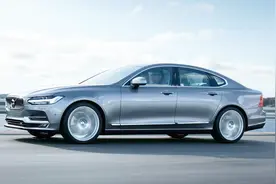 沃尔沃新款S90车长超过5米，搭载2.0T发动机，起售价37万！