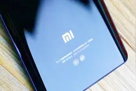 6G+128G价格800元入手小米最经典手机作为备用机，说说真实感受视频封面