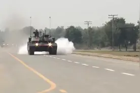 巴铁高调展示中国造VT4坦克，未来装备数量将达680辆