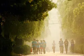 轻音乐《校园的清晨》太平洋乐队