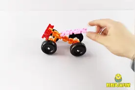 益智积木拼图，拉风的沙滩摩托车的积木组装教程。满满的成就感！视频封面