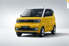 五菱宏光MINIEV改款 年轻女孩看了根本把持不住