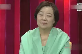 等着：小姑娘获女老总帮助，22年后扎稳脚跟，想要寻找恩人！视频封面
