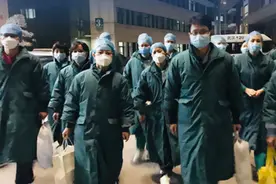 致敬1281位逆行者！河南援鄂医护人员全名单，每个名字都闪闪发光视频封面