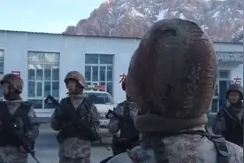印方阻拦中国部队巡逻 炒作中国士兵“越线”被扣  最新回应来了!视频封面