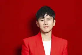 【央视春晚】张杰五登央视春晚，温暖献唱视频封面