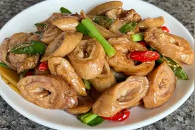 教你大肠头怎样炒才好吃，出锅软嫩入味，满嘴流油，越吃越香