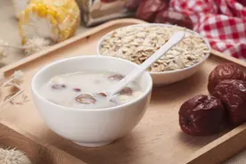 手把手教你挑选优质燕麦片，方法原来这么简单，再也不担心买错了