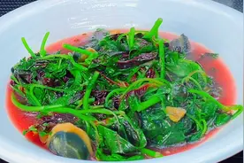 苋菜学会这样做，出锅比吃肉都香，我家一周吃5次，营养又美味