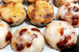 爱吃糯米粉的别错过，加一把红枣，又脆又糯又筋道，做法特简单