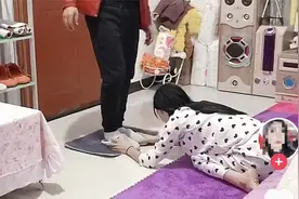 被骂上热搜的“跪地迎接老公回家”挑战，把我给看吐了视频封面