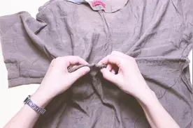 衣服肥改瘦原来这么简单，不拆不剪没痕迹，手残党看完都能学会视频封面