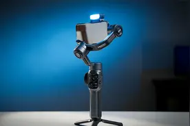 专业手机稳定器有啥不一样？智云Smooth 5体验视频封面