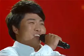 菜农美声李刘标带来《我的太阳》，浑厚有力的嗓音，百听不厌