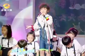 毕维嘉演唱耳熟能详歌曲《童年》，带来不一样的体验，嗨爆全场！