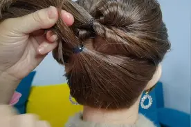 碎短发这样扎发型，不怕掉还好看