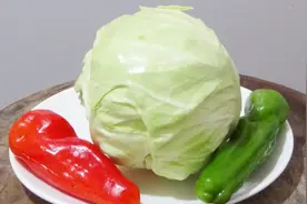 包菜好吃有窍门，大厨教你干锅包菜的正确做法，营养美味又解馋！视频封面