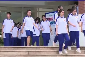 今年广东高考提前60分钟进考场