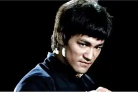 李小龙在美国有多火？如果不走出国门，我们根本就感受不到！视频封面