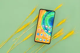 水桶旗舰华为Mate30评测，3999元到底值不值得入手！视频封面