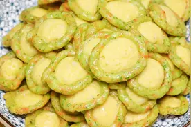 西兰花搭配3个鸡蛋，教你好吃新做法，营养均衡，孩子太喜欢吃了