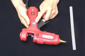 今天才发现，热熔胶枪还藏着这些秘密，难怪以前买的胶枪都粘不牢