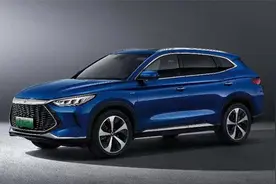 零百加速5.9s、四驱！19.98万起，比亚迪宋PLUS DM-i AWD值得买吗视频封面