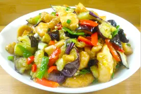 茄子和鸡胸肉好吃的做法，太香了，吃一次就念念不忘，上桌就光盘