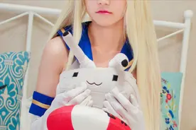 漫展怎么赚钱？门票收入其实只是小意思，真正赚钱的是这几样视频封面