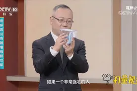 锻炼肺功能有方法，巧用吹气球和呼吸训练器，快来试试|健康之路