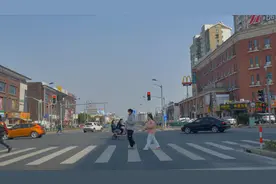 在上海，开车在浦东秀沿路，周东路到康新公路视频封面