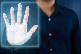 指纹、虹膜、面部， 哪样生物识别技术最靠谱？视频封面