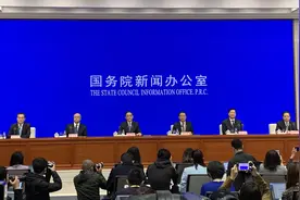 《人类减贫的中国实践》白皮书发布：9899万农村贫困人口全部脱贫