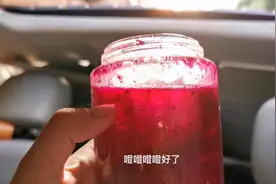 广东夏天床车自驾穷游睡车上，袁姐姐怎么降温？必备神器凉席开箱