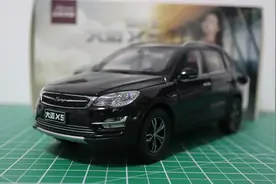 100元买了个1:18原厂车模，到底值不值？