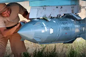 俄军为何搞不定防区外精确制导炸弹？专家揭露其技术短板