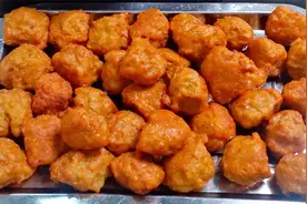 江苏过年家家炸肉圆，教你萝卜猪肉圆好吃的技巧，鲜香酥脆太美味视频封面