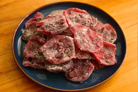 吃过的百香果不要扔，教你做成果干，一点也不浪费