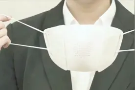 日本研发智能口罩 能翻译8种语言