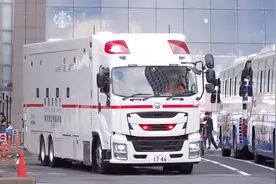 日本东京消防厅，新型消防车，还配有救护车视频封面