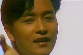 1985年张国荣与曾华倩合拍MV唱情歌，那时的哥哥正情窦初开时视频封面