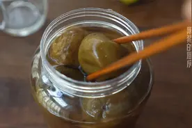 广东经典“咸柠檬”，一次腌10斤，存放几年都不坏，止咳化痰利器视频封面