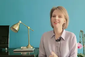 老外模仿“夹子音”视频封面