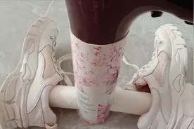 鞋子烘干器不用买，教你用纸筒做一个，比买的还好用