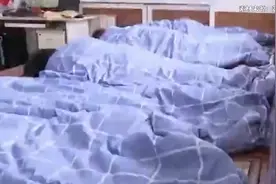 老人花7万买玉石床垫“躺着”治病：实为电热毯，高温还影响健康